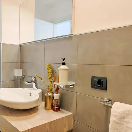 Apartament Armonia Mit Terrassen Am Dascio